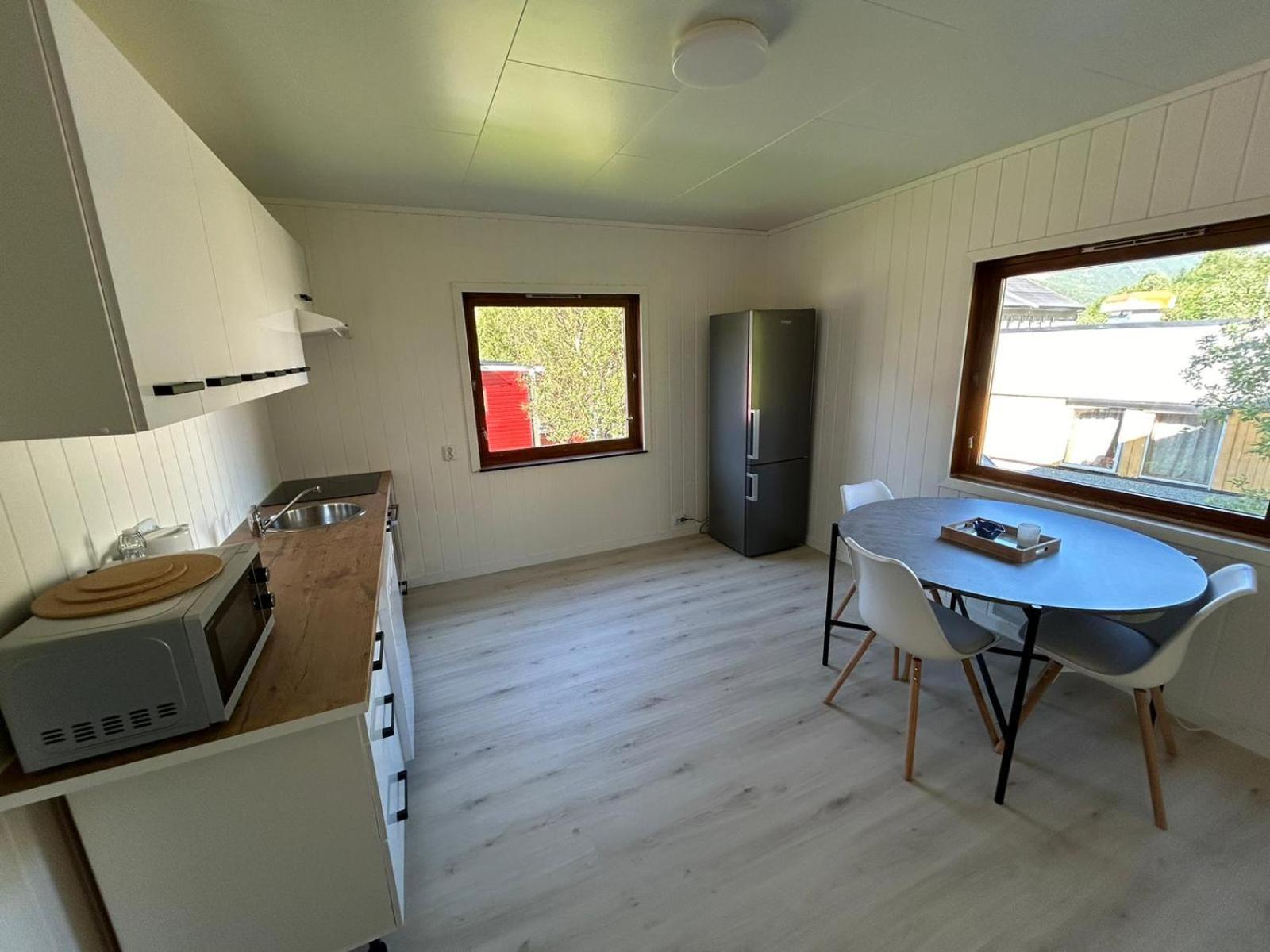 Ferrytale, Cozy, Spacious House On Senja Gryllefjord ภายนอก รูปภาพ